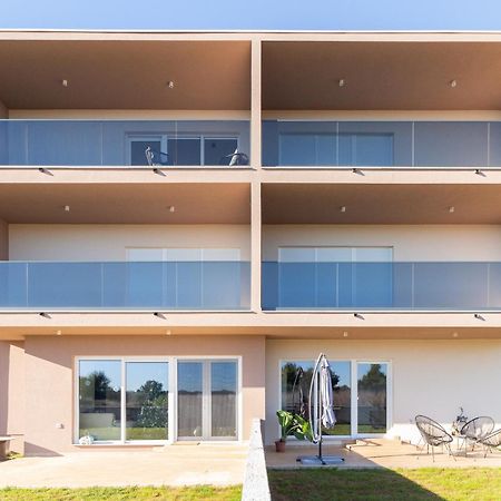 Modern And Spacious Apartment Helena Near The Beach Privlaka  Exterior photo