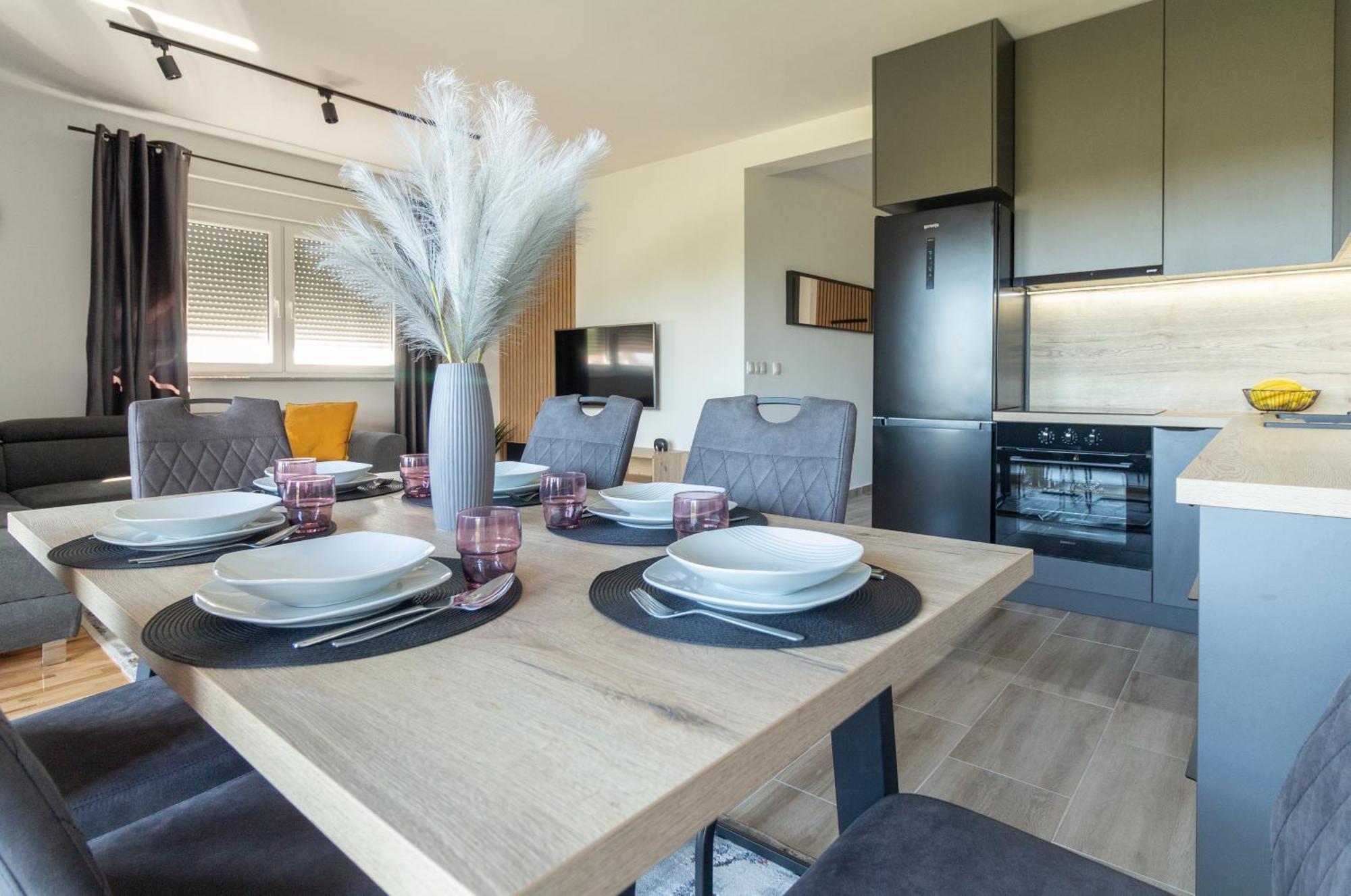 Modern And Spacious Apartment Helena Near The Beach Privlaka  Exterior photo