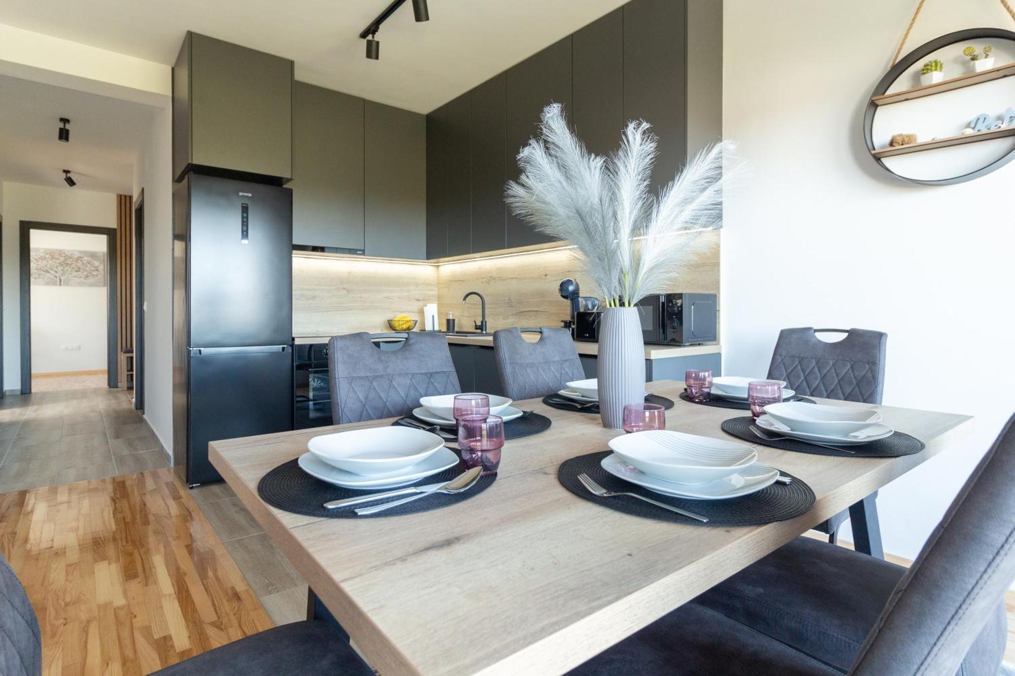 Modern And Spacious Apartment Helena Near The Beach Privlaka  Exterior photo